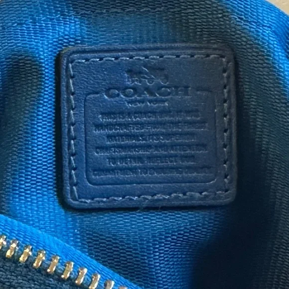 Coach Blue Crossbody Bag - Picture 4 of 11